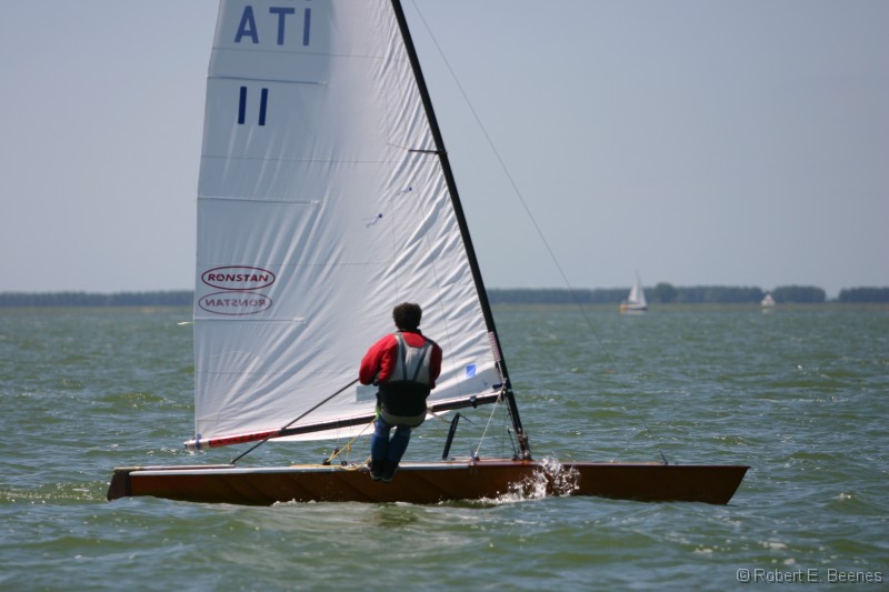 ITA011-006 