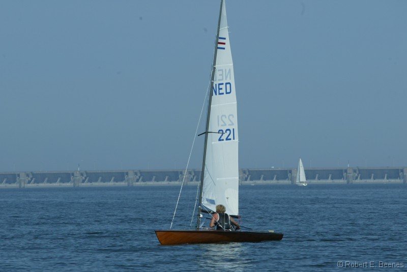 221-001 