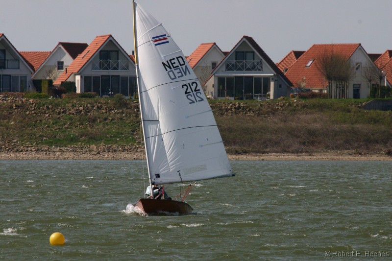 Giesbeek04-025_RJ 