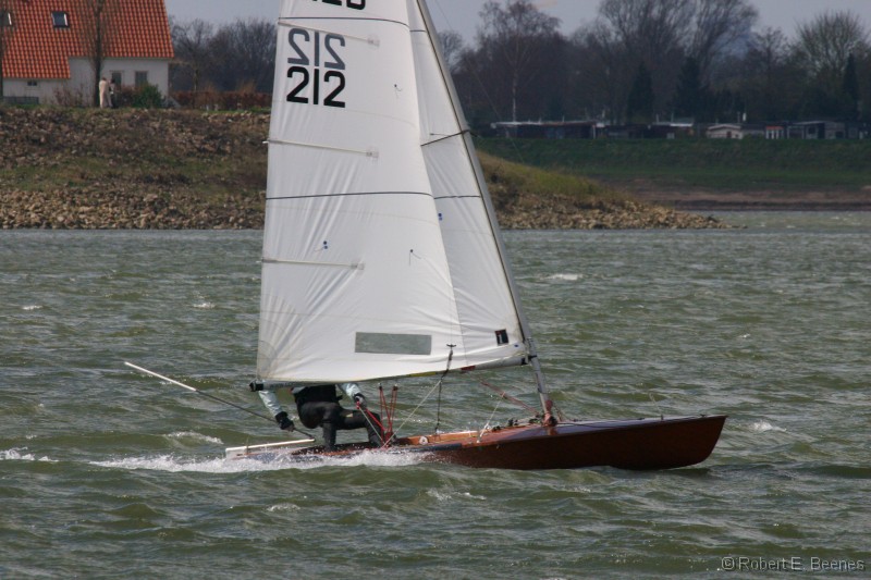 Giesbeek04-047_RJ 